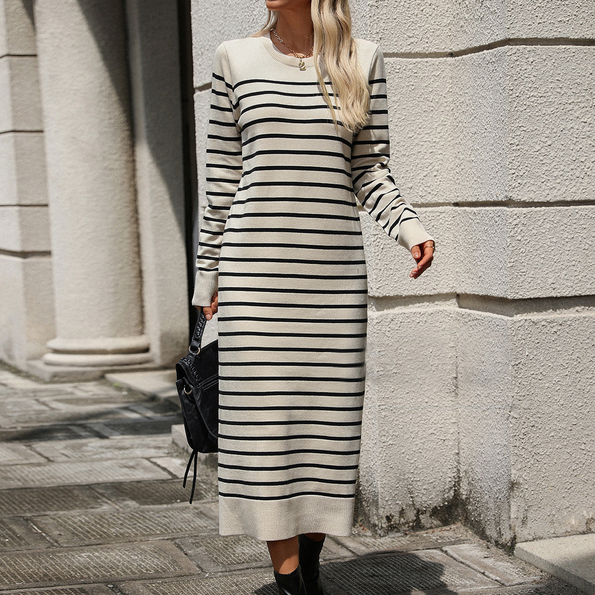 Livia™ | Trendy Striped Dress With Long Sleeves