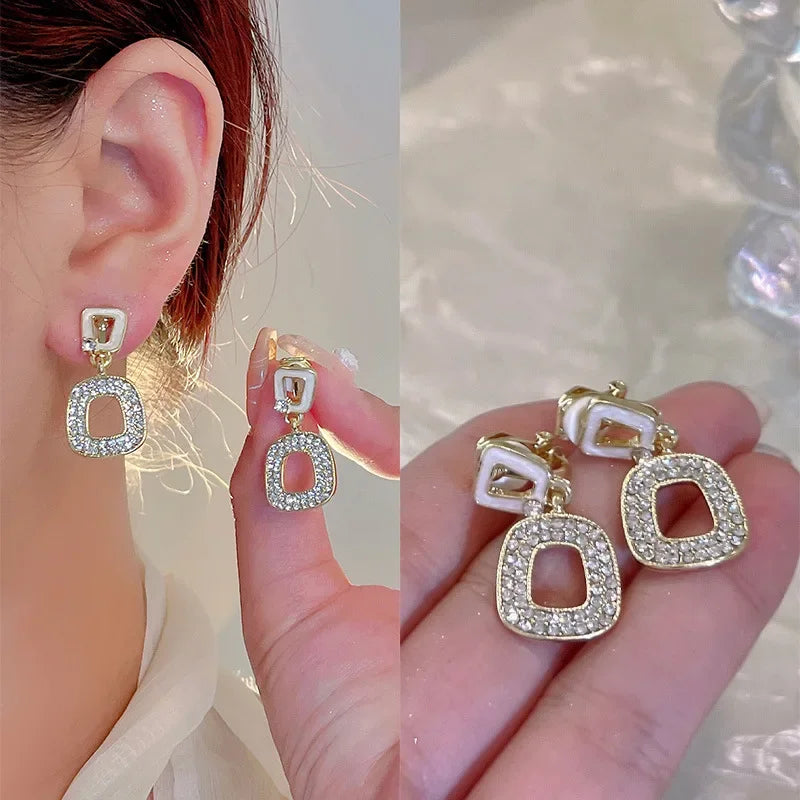 Stella™ | 2024 Clip-On Earrings (No Piercing Needed)