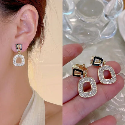 Stella™ | 2024 Clip-On Earrings (No Piercing Needed)