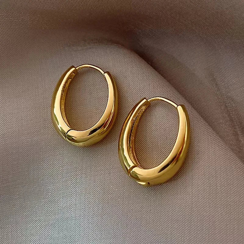 Uworld™ | Hypoallergenic Vintage Round Stud Earrings