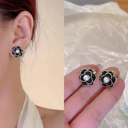 Stella™ | 2024 Clip-On Earrings (No Piercing Needed)