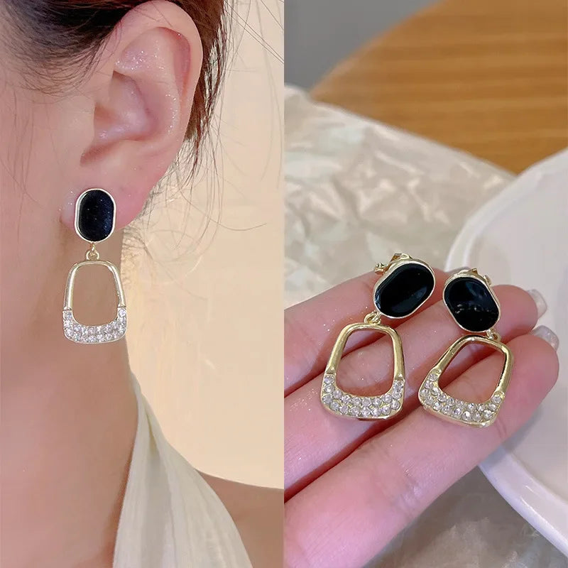 Stella™ | 2024 Clip-On Earrings (No Piercing Needed)